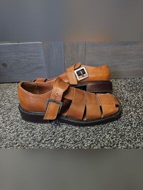 Vintage Kenneth Cole Brown Woven Buckle Leather Sandals sz 9